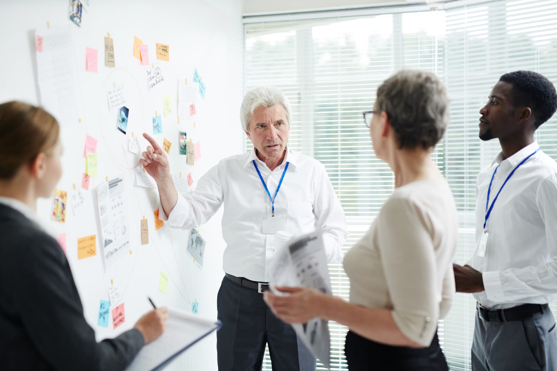 Strategic Decision Making in Uncertain Times: Practical Frameworks for Business Leaders